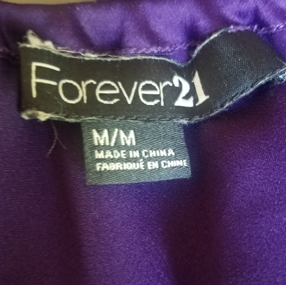 Ladies Ruffle Top Size M Purple - Picture 3 of 4